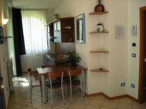 Kuchyň nebo kuchyňský kout v ubytování Ilios Residence