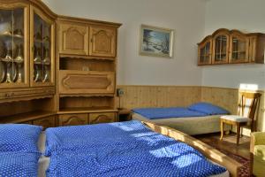Letto o letti in una camera di Chalupa U Potoka