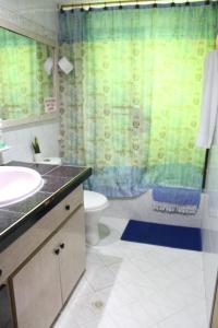 Kylpyhuone majoituspaikassa Escalona's place