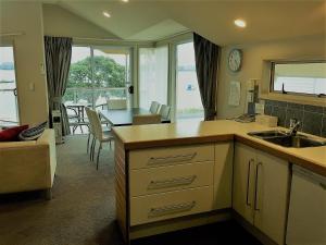 Gallery image of Bucklands Beach Waterfront Motel in Auckland
