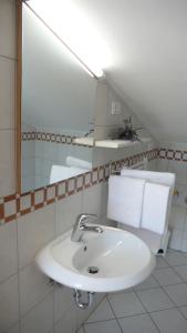 Koupelna v ubytování Guesthouse Villa AnnaDora + 37 fotografií
