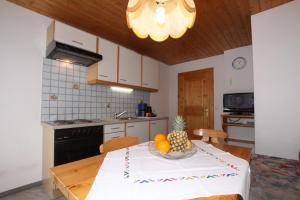 Kuchnia lub aneks kuchenny w obiekcie Apart Gerlinde
