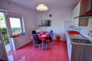Kuchnia lub aneks kuchenny w obiekcie Jurica Apartments