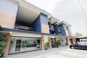 Photo de la galerie de l'établissement The Madeline Boutique Hotel & Suites, à Davao