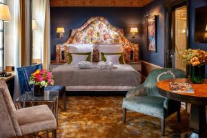 Posteľ alebo postele v izbe v ubytovaní Balthazar Design Hotel + 37 fotografií