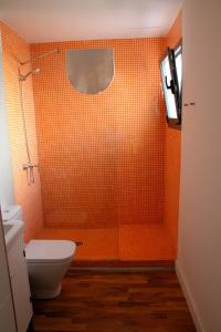 Ένα μπάνιο στο Casa Oretani