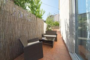 Foto dalla galleria di Lovely apartment Silvana a Postira (Postire)