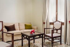 Posezení v ubytování Hotel YIT Casa Grande