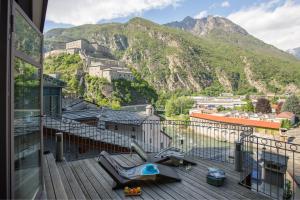 Nespecifikovaný výhled na hory nebo výhled na hory při pohledu z hotelu