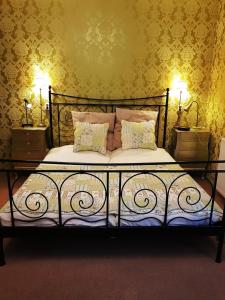 Posteľ alebo postele v izbe v ubytovaní B&B Villa de Thee Tuin