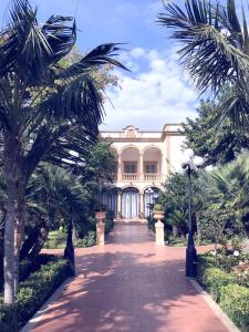 A garden outside VILLA MARRONE - Relais -