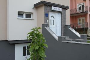 Galeriebild der Unterkunft Rooms Villa Aria in Sesvete