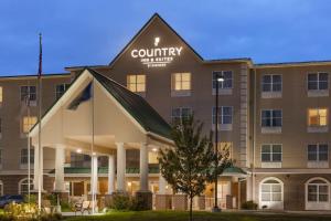 哈里斯堡的住宿－Country Inn & Suites by Radisson, Harrisburg - Hershey West, PA，酒店前方的 ⁇ 染