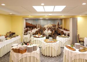 Gallery image of Hotel Vittoria in Riccione