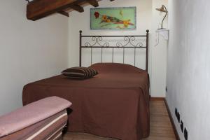 A bed or beds in a room at AgriResort Spa Glamping Poggio Di Montedoro