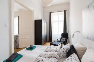 Gallery image of Black & white apartment Budapest in Budapest