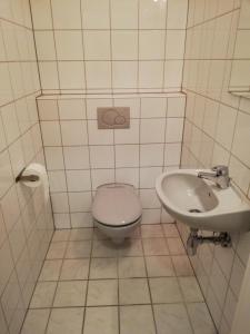 Kúpeľňa v ubytovaní Apartment zur Schmiede - by myNests