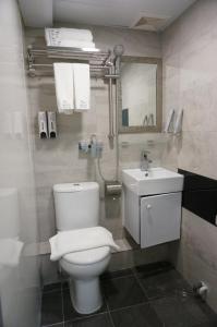 Kopalnica v nastanitvi Vve Vve Hotel