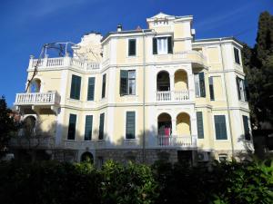 Budova, v ktorej sa apartmán nachádza