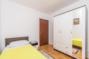 Postel nebo postele na pokoji v ubytování Apartment Sea & Island view