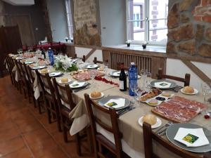 Ресторан / й інші заклади харчування у Balneario Casa Pallotti