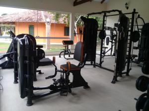 Fitness centrum a/nebo fitness zařízení v ubytování Hotel Residencial do Mirante