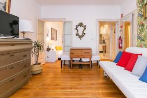 Gallery image of Romantic Apartment El Corte Inglês in Lisbon