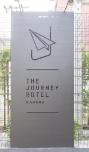 Certifikát, hodnocení, plakát nebo jiný dokument vystavený v ubytování The Journey Hotel Bangna