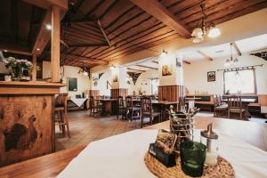 Restaurace v ubytování Pension U Stříbrného Jelena