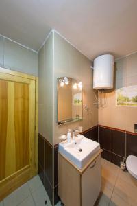 Ванная комната в Lux Panoramic Apartment