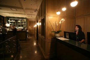 הלובי או אזור הקבלה ב-מלון ג'ייקוב סמואל מרשת מלונות פרימה 