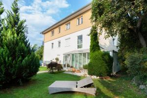 Vrt pred nastanitvijo Hotel Plattenwirt