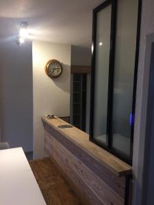 Postel nebo postele na pokoji v ubytování Résidence du parc + 7 fotografií