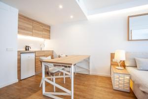 Kuchyňa alebo kuchynka v ubytovaní Grupotel Picafort Beach