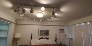 Foto de la galería de Sunrise Beach Motel en Mackinaw City