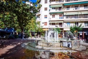 Budova, v ktorej sa apartmán nachádza
