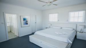Gallery image of Beach Buoys House in Busselton