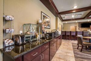 Gallery image of Cobblestone Hotel & Suites - Victor in Victor