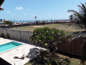 Uitzicht op het zwembad bij Vila Orazio of in de buurt