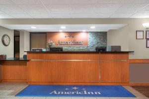 Vstupní hala nebo recepce v ubytování AmericInn by Wyndham Coon Rapids + 37 fotografií