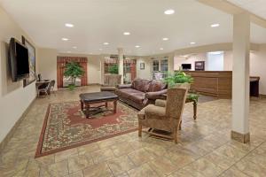 Lobbyn eller receptionsområdet på Microtel Inn & Suites Cheyenne