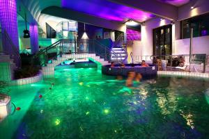 Bazén v ubytování Design Hotel Levi nebo v jeho okolí
