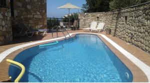 Gallery image of Kalogria Villas in Stoupa +11 photos