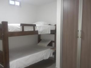 Postel nebo postele na pokoji v ubytování Hostal Casa de Barajas