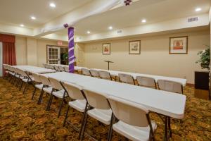 Gallery image of Country Inn & Suites by Radisson, Crestview, FL in Crestview