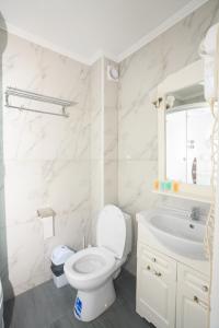 Gallery image of Sunkar Hotel in Almaty