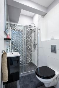 Ένα μπάνιο στο Center,The Rumbach suite