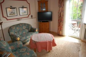 TV a/nebo společenská místnost v ubytování Wieting´s Hotel