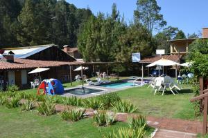 A piscina localizada em Club Tejamaniles ou nos arredores