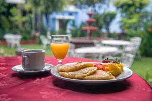 Opciones de desayuno disponibles en Hotel Casa de las Fuentes